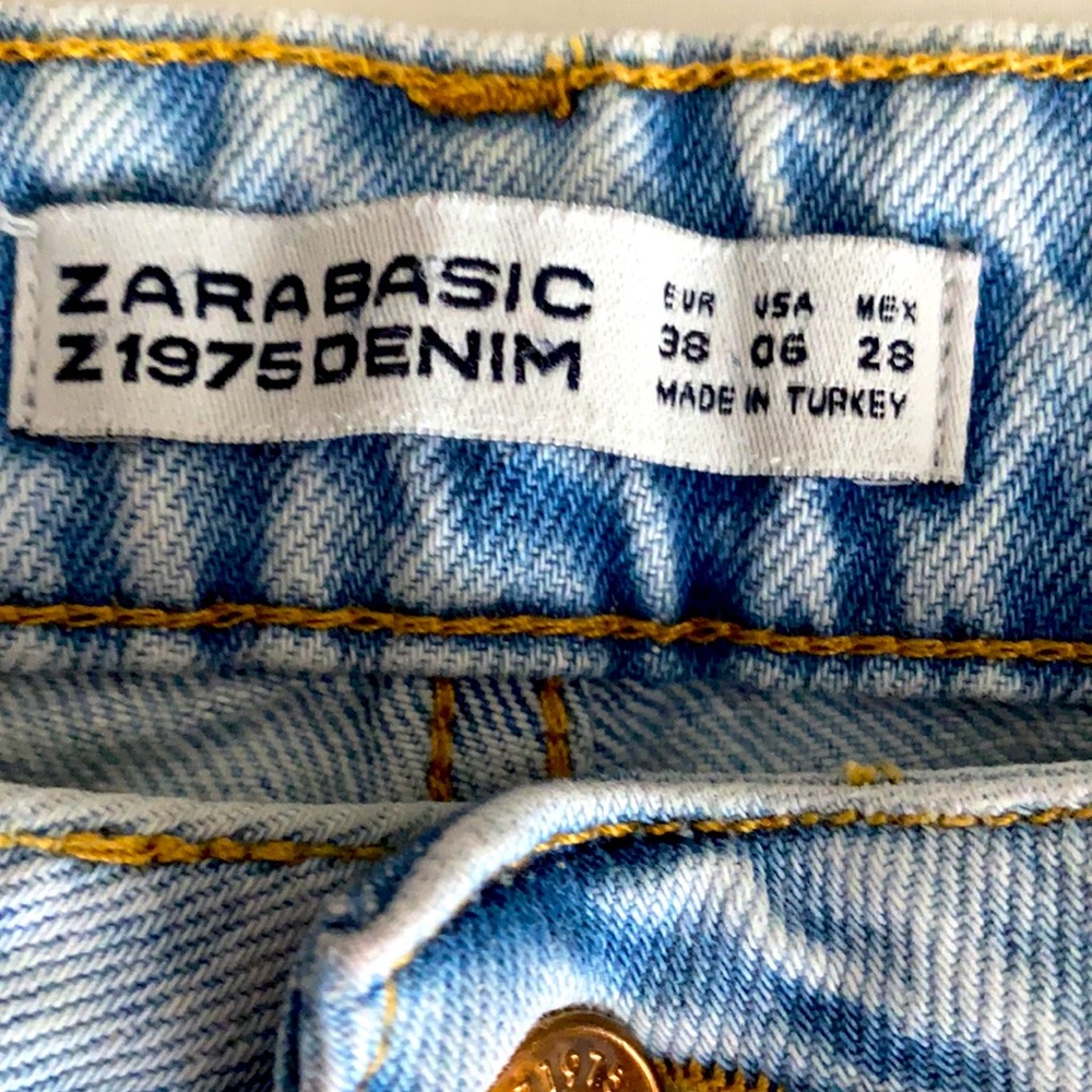 Zara fun fringed/washed denim jeans 💙💚💛🧡❤️💜 - Picture 4 of 10